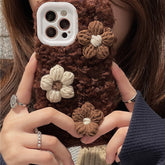 Funda de crochet para iPhone de Daisy Brown